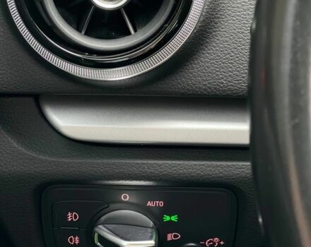 Білий Ауді V8, об'ємом двигуна 1.6 л та пробігом 125 тис. км за 15500 $, фото 7 на Automoto.ua