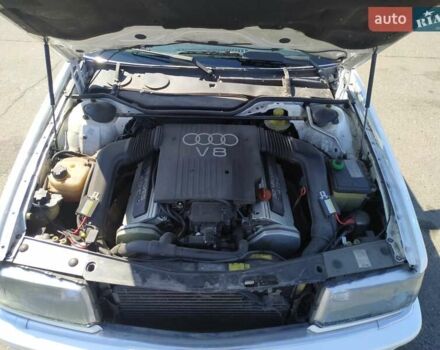 Белый Ауди В8, объемом двигателя 3.6 л и пробегом 150 тыс. км за 11111 $, фото 30 на Automoto.ua