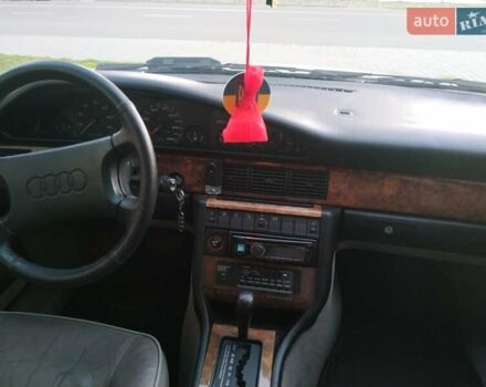 Белый Ауди В8, объемом двигателя 3.6 л и пробегом 150 тыс. км за 11111 $, фото 6 на Automoto.ua