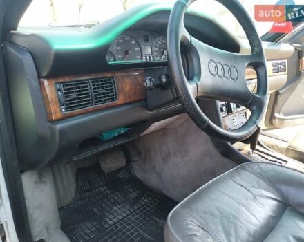 Белый Ауди В8, объемом двигателя 3.6 л и пробегом 150 тыс. км за 11111 $, фото 23 на Automoto.ua