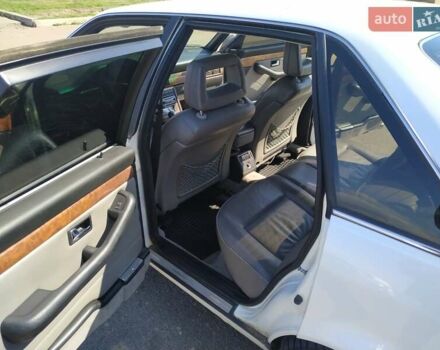 Белый Ауди В8, объемом двигателя 3.6 л и пробегом 150 тыс. км за 11111 $, фото 26 на Automoto.ua