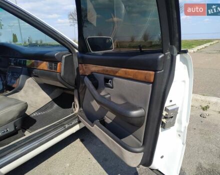 Белый Ауди В8, объемом двигателя 3.6 л и пробегом 150 тыс. км за 11111 $, фото 15 на Automoto.ua