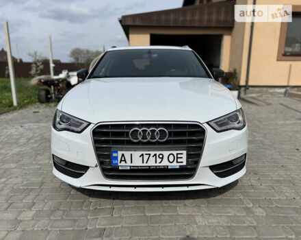 Белый Ауди A3 Sportback, объемом двигателя 1.8 л и пробегом 225 тыс. км за 15500 $, фото 2 на Automoto.ua