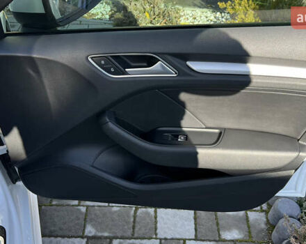 Белый Ауди A3 Sportback, объемом двигателя 1.4 л и пробегом 133 тыс. км за 15500 $, фото 39 на Automoto.ua