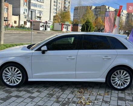 Белый Ауди A3 Sportback, объемом двигателя 1.4 л и пробегом 133 тыс. км за 15500 $, фото 3 на Automoto.ua