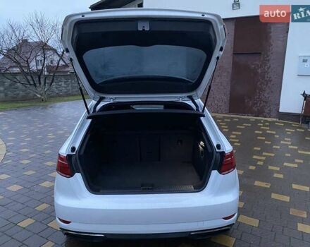 Белый Ауди A3 Sportback, объемом двигателя 1.4 л и пробегом 117 тыс. км за 16300 $, фото 21 на Automoto.ua