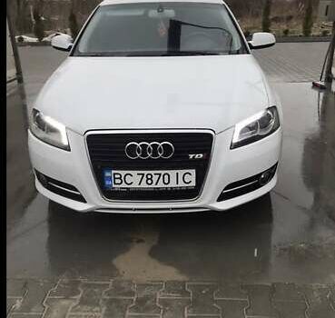 Білий Ауді A3 Sportback, об'ємом двигуна 1.6 л та пробігом 238 тис. км за 12300 $, фото 1 на Automoto.ua