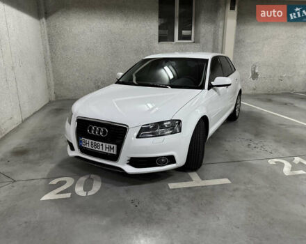 Білий Ауді A3 Sportback, об'ємом двигуна 1.2 л та пробігом 174 тис. км за 10500 $, фото 1 на Automoto.ua
