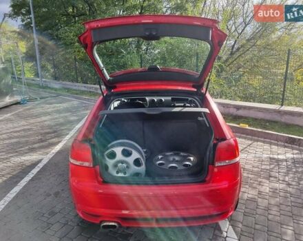 Красный Ауди A3 Sportback, объемом двигателя 1.6 л и пробегом 226 тыс. км за 5300 $, фото 4 на Automoto.ua