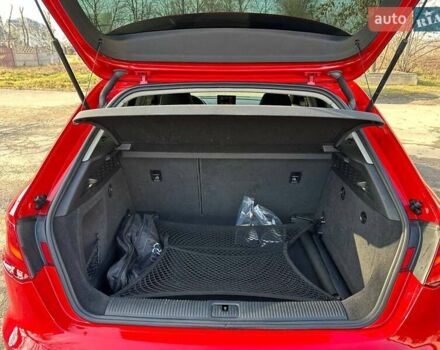 Ауди A3 Sportback 2015 в Черновцах на Automoto.ua Красный Ауди A3 Sportback, объемом двигателя 1.4 л и пробегом 140 тыс. км за 12700 $, фото 5 на Automoto.ua