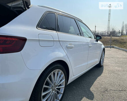 Ауді A3 Sportback, об'ємом двигуна 2 л та пробігом 72 тис. км за 19500 $, фото 7 на Automoto.ua