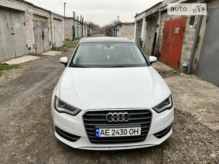 Ауди A3 Sportback 2015 в Днепре (Днепропетровске) на Automoto.ua Ауди A3 Sportback, объемом двигателя 2 л и пробегом 57 тыс. км за 19500 $, фото 1 на Automoto.ua