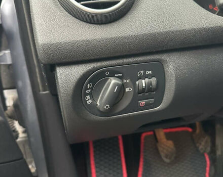 Серый Ауди A3 Sportback, объемом двигателя 2 л и пробегом 325 тыс. км за 9000 $, фото 12 на Automoto.ua