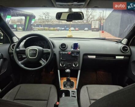 Сірий Ауді A3 Sportback, об'ємом двигуна 1.6 л та пробігом 323 тис. км за 5225 $, фото 13 на Automoto.ua