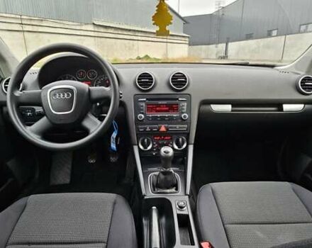 Серый Ауди A3 Sportback, объемом двигателя 1.8 л и пробегом 187 тыс. км за 7800 $, фото 11 на Automoto.ua
