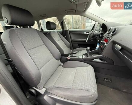 Серый Ауди A3 Sportback, объемом двигателя 0 л и пробегом 189 тыс. км за 6999 $, фото 20 на Automoto.ua