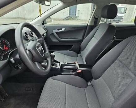 Серый Ауди A3 Sportback, объемом двигателя 1.8 л и пробегом 187 тыс. км за 7800 $, фото 10 на Automoto.ua