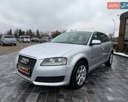 Серый Ауди A3 Sportback, объемом двигателя 0 л и пробегом 189 тыс. км за 6999 $, фото 3 на Automoto.ua