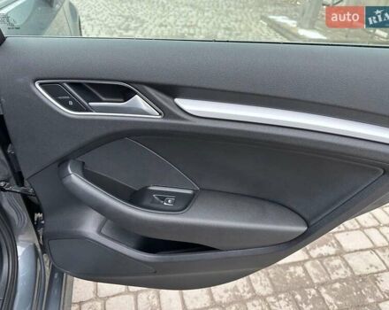 Сірий Ауді A3 Sportback, об'ємом двигуна 1.4 л та пробігом 153 тис. км за 14500 $, фото 3 на Automoto.ua