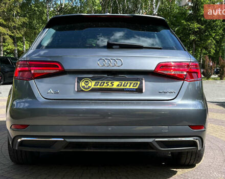 Сірий Ауді A3 Sportback, об'ємом двигуна 1.4 л та пробігом 150 тис. км за 15300 $, фото 5 на Automoto.ua