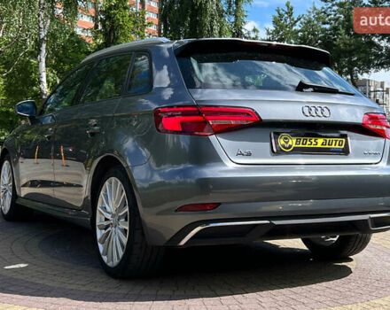 Сірий Ауді A3 Sportback, об'ємом двигуна 1.4 л та пробігом 150 тис. км за 15300 $, фото 4 на Automoto.ua