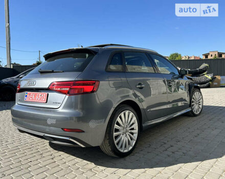 Серый Ауди A3 Sportback, объемом двигателя 1.4 л и пробегом 140 тыс. км за 14300 $, фото 3 на Automoto.ua