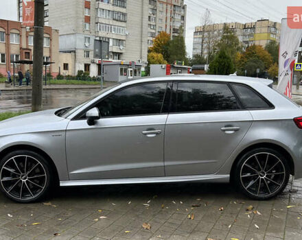 Серый Ауди A3 Sportback, объемом двигателя 1.4 л и пробегом 168 тыс. км за 17900 $, фото 3 на Automoto.ua