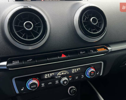 Серый Ауди A3 Sportback, объемом двигателя 1.4 л и пробегом 168 тыс. км за 17900 $, фото 15 на Automoto.ua