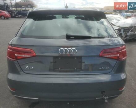 Серый Ауди A3 Sportback, объемом двигателя 1.4 л и пробегом 106 тыс. км за 2800 $, фото 5 на Automoto.ua