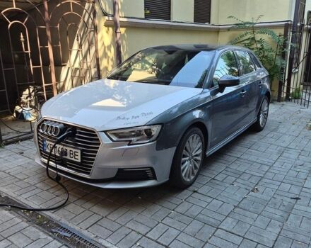 Серый Ауди A3 Sportback, объемом двигателя 1.4 л и пробегом 28 тыс. км за 15900 $, фото 1 на Automoto.ua