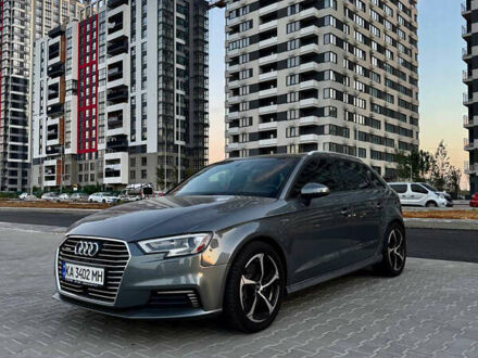 Ауди A3 Sportback 2017 в Киеве на Automoto.ua Серый Ауди A3 Sportback, объемом двигателя 1.4 л и пробегом 175 тыс. км за 16900 $, фото 1 на Automoto.ua