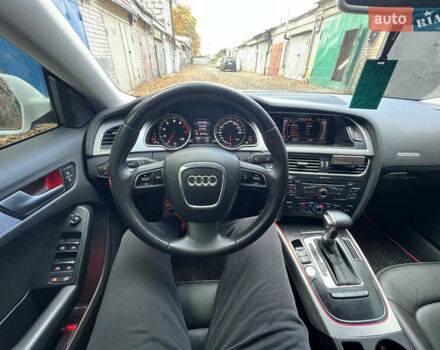 Белый Ауди A5 Sportback, объемом двигателя 2 л и пробегом 194 тыс. км за 9900 $, фото 18 на Automoto.ua