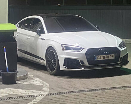 Белый Ауди A5 Sportback, объемом двигателя 2 л и пробегом 108 тыс. км за 24300 $, фото 6 на Automoto.ua