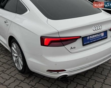 Белый Ауди A5 Sportback, объемом двигателя 2 л и пробегом 212 тыс. км за 19990 $, фото 56 на Automoto.ua