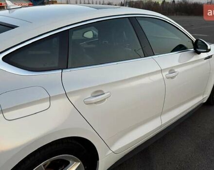 Белый Ауди A5 Sportback, объемом двигателя 2 л и пробегом 56 тыс. км за 24900 $, фото 17 на Automoto.ua