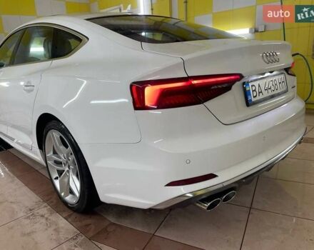 Белый Ауди A5 Sportback, объемом двигателя 1.98 л и пробегом 92 тыс. км за 23300 $, фото 7 на Automoto.ua