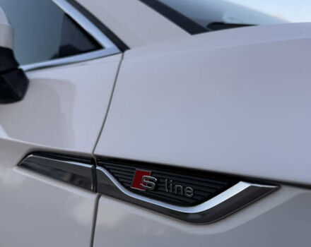 Белый Ауди A5 Sportback, объемом двигателя 2 л и пробегом 61 тыс. км за 28000 $, фото 8 на Automoto.ua
