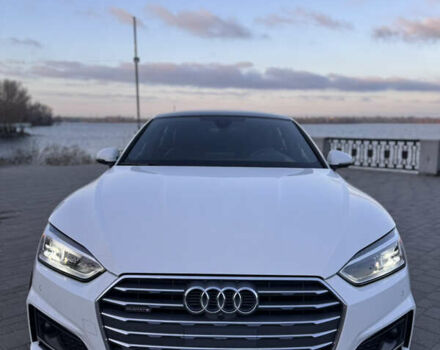 Белый Ауди A5 Sportback, объемом двигателя 2 л и пробегом 61 тыс. км за 28000 $, фото 1 на Automoto.ua