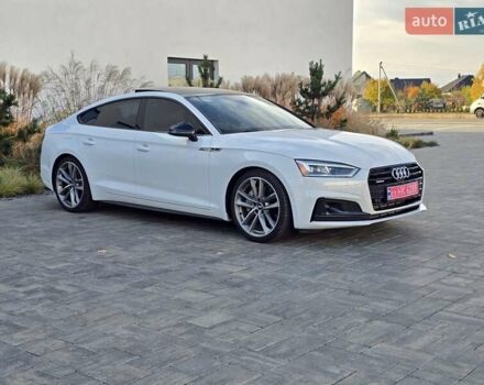 Белый Ауди A5 Sportback, объемом двигателя 2 л и пробегом 45 тыс. км за 25500 $, фото 7 на Automoto.ua