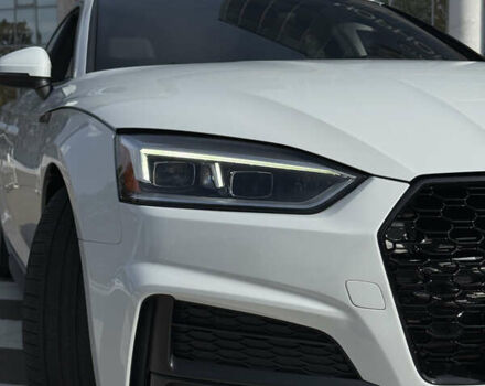 Белый Ауди A5 Sportback, объемом двигателя 2 л и пробегом 122 тыс. км за 32000 $, фото 16 на Automoto.ua