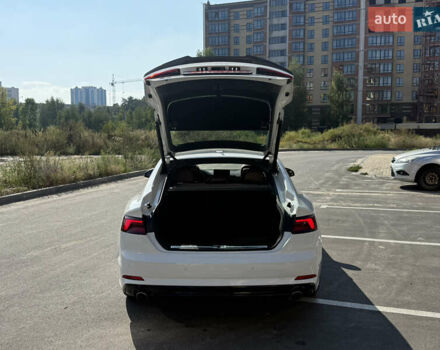 Белый Ауди A5 Sportback, объемом двигателя 2 л и пробегом 113 тыс. км за 29000 $, фото 19 на Automoto.ua