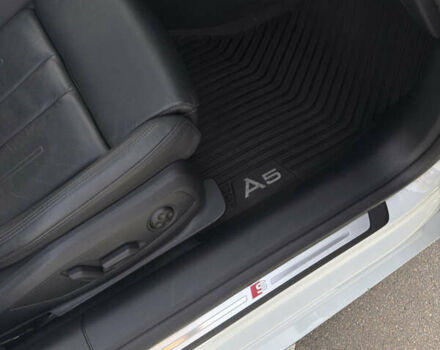 Белый Ауди A5 Sportback, объемом двигателя 2 л и пробегом 122 тыс. км за 32000 $, фото 41 на Automoto.ua