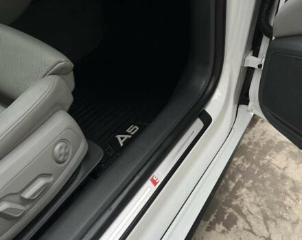 Белый Ауди A5 Sportback, объемом двигателя 2 л и пробегом 137 тыс. км за 21000 $, фото 19 на Automoto.ua
