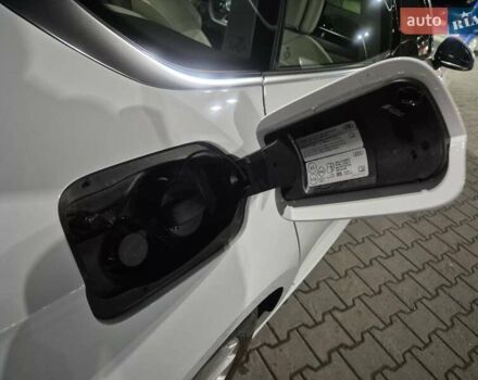 Белый Ауди A5 Sportback, объемом двигателя 2 л и пробегом 19 тыс. км за 37000 $, фото 34 на Automoto.ua