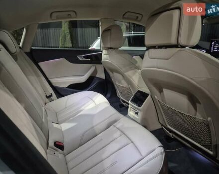 Белый Ауди A5 Sportback, объемом двигателя 2 л и пробегом 19 тыс. км за 37000 $, фото 36 на Automoto.ua