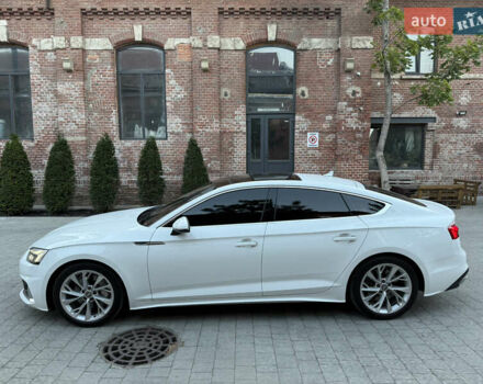 Белый Ауди A5 Sportback, объемом двигателя 2 л и пробегом 118 тыс. км за 26500 $, фото 4 на Automoto.ua