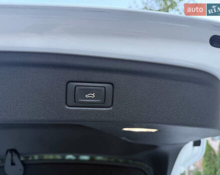 Белый Ауди A5 Sportback, объемом двигателя 2 л и пробегом 118 тыс. км за 26500 $, фото 24 на Automoto.ua