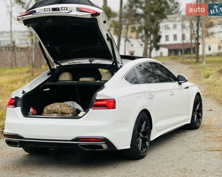 Белый Ауди A5 Sportback, объемом двигателя 1.98 л и пробегом 137 тыс. км за 23350 $, фото 13 на Automoto.ua