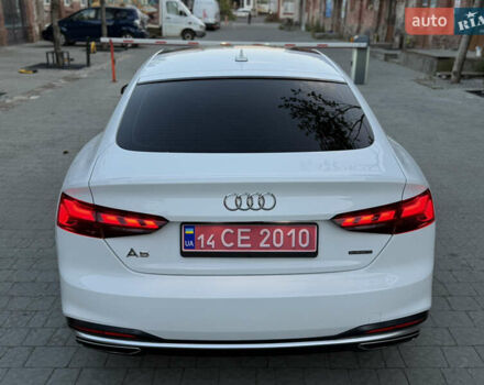 Белый Ауди A5 Sportback, объемом двигателя 2 л и пробегом 118 тыс. км за 26500 $, фото 7 на Automoto.ua