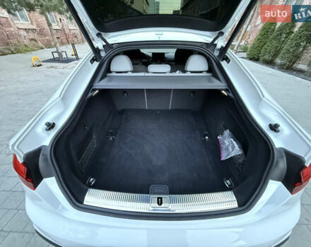 Белый Ауди A5 Sportback, объемом двигателя 2 л и пробегом 118 тыс. км за 26500 $, фото 25 на Automoto.ua